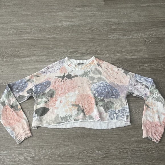 Show Me Your Mumu womens Cropped Sweater Floral Bloom size medium Hydrangea - Picture 1 of 4